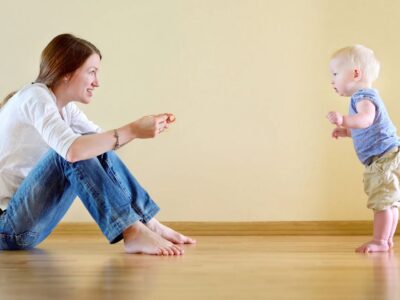 Laufen lernen Was passiert, wenn Babys zu früh laufen
