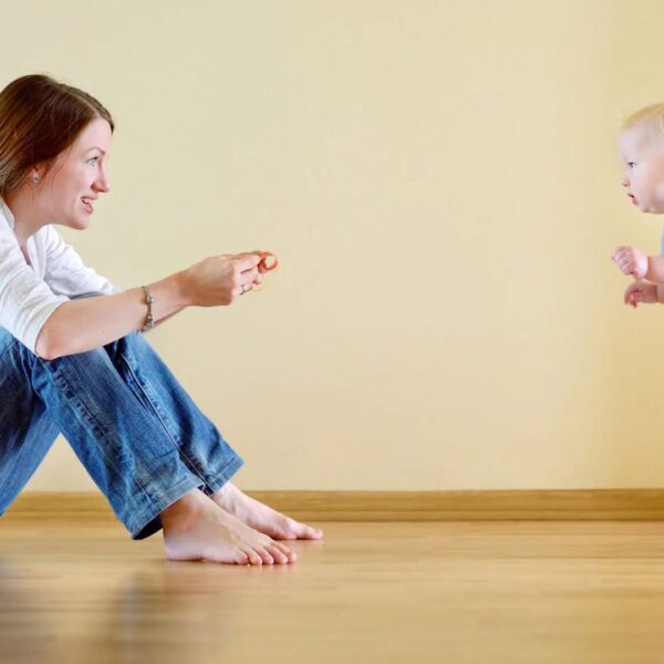 Laufen lernen Was passiert, wenn Babys zu früh laufen