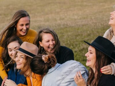 Komplimente die das Herz berühren – 50 ehrliche Sprüche mit großer Wirkung