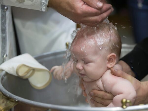 Moderne Glückwünsche zur Taufe Frische Ideen & Sprüche fürs Taufkind