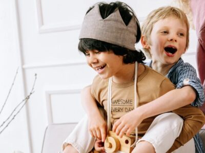 Jungennamen die mit A anfangen und mit A enden